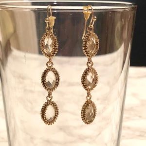 Kendra Scott Dangle Earrings in Clear Crystal